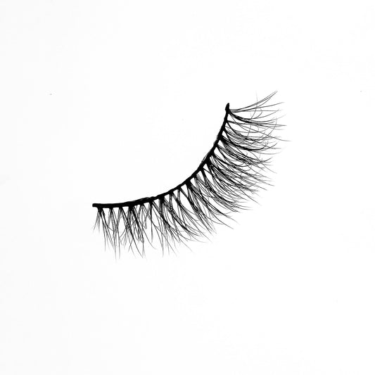 Mimi- Strip Lash